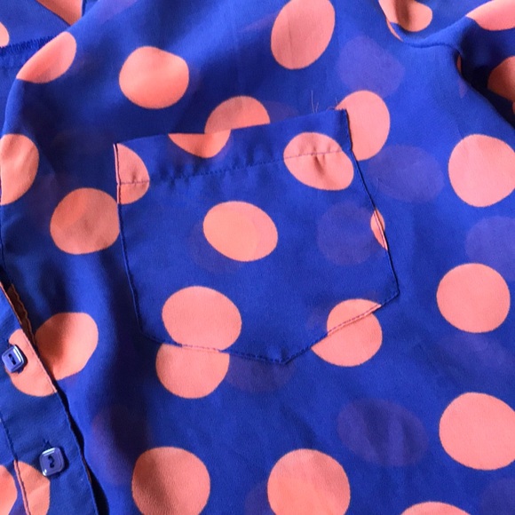 Women’s sheer high-low top - Picture 7 of 11